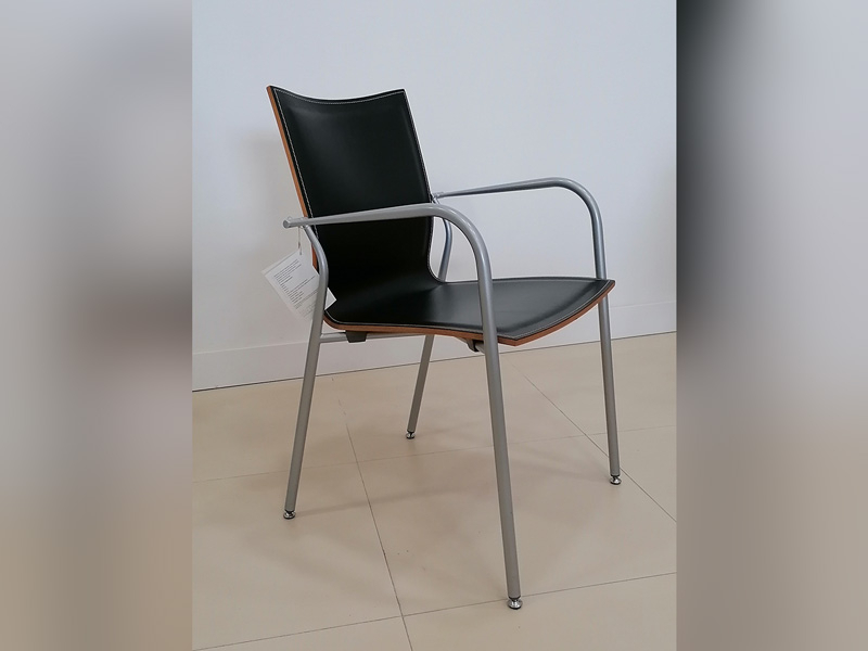 Silla Ikara con brazos