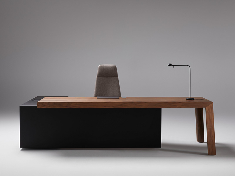 Mesa de Dirección Tola