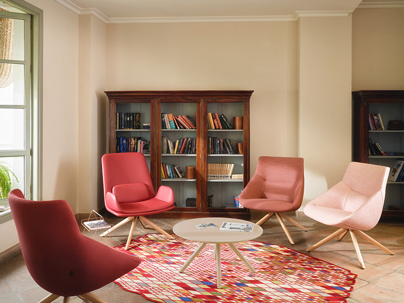 Mesa Auxiliar Bow Lounge