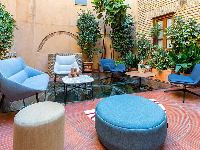 Mesa Auxiliar Bow Lounge