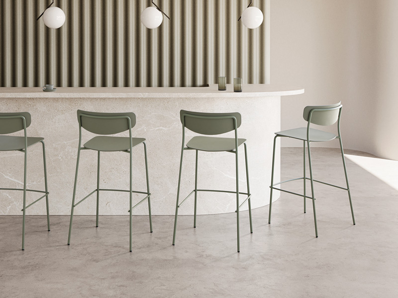 Taburete LEA Polipropileno