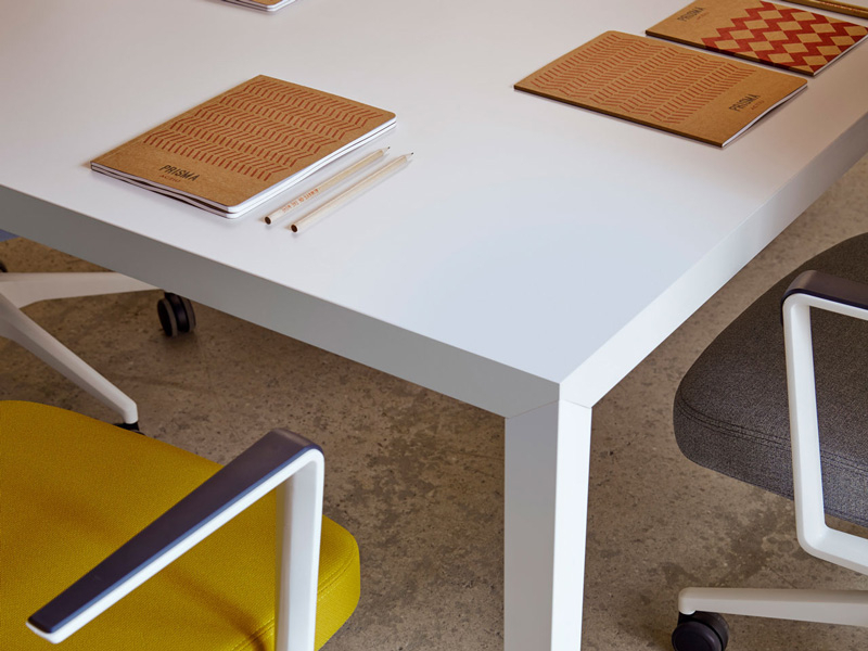 Mesa Prisma Reunión